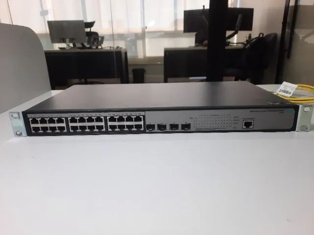 Switch HPE OfficeConnect 1920 24G (Gerenciável)