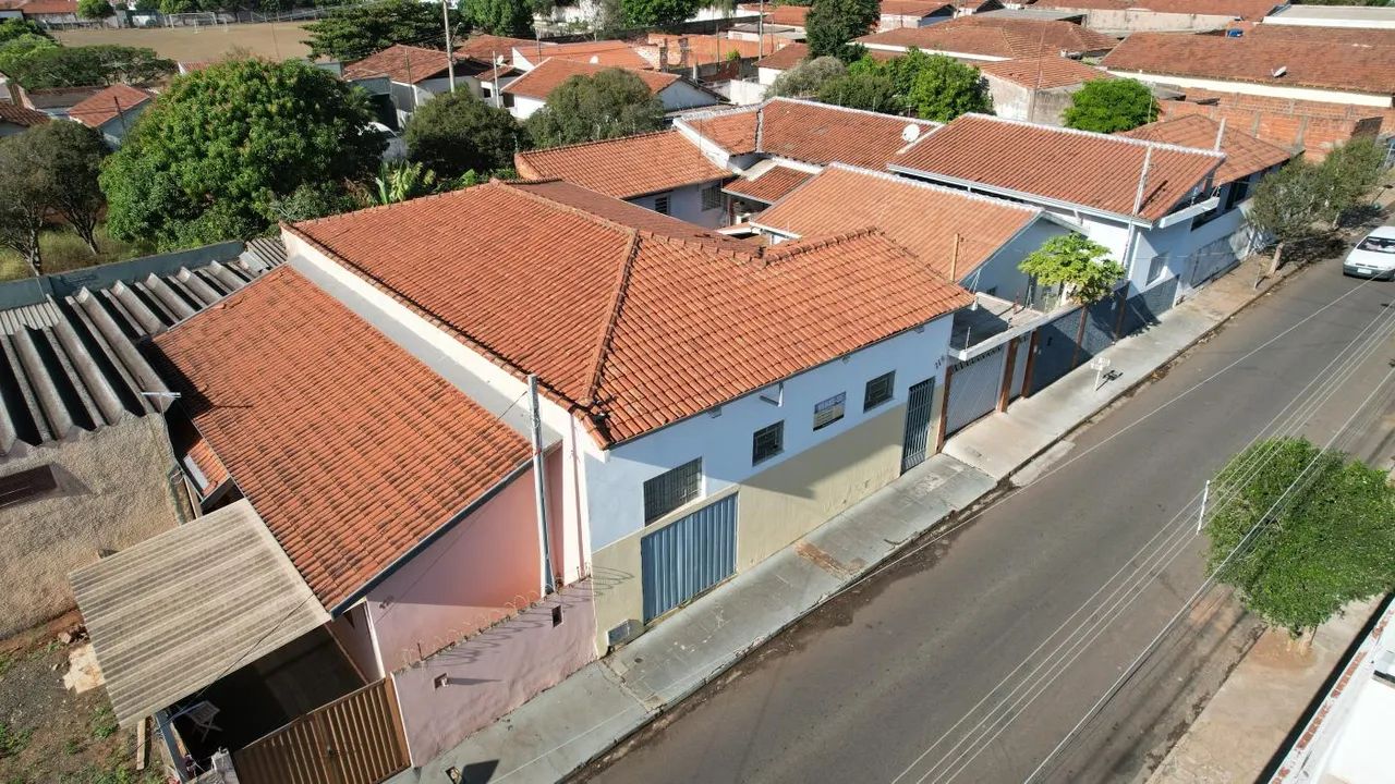 Imóvel Comercial para Venda em Dois Córregos, Centro, 2 dormitórios, 2 banheiros - Foto 3