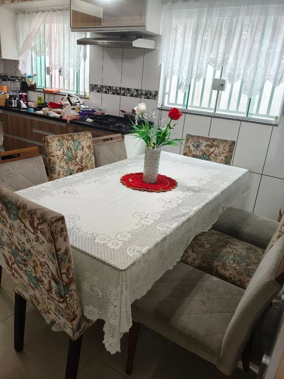 Mesa de Jantar com 8 cadeiras e tampo de vidro - Foto 2