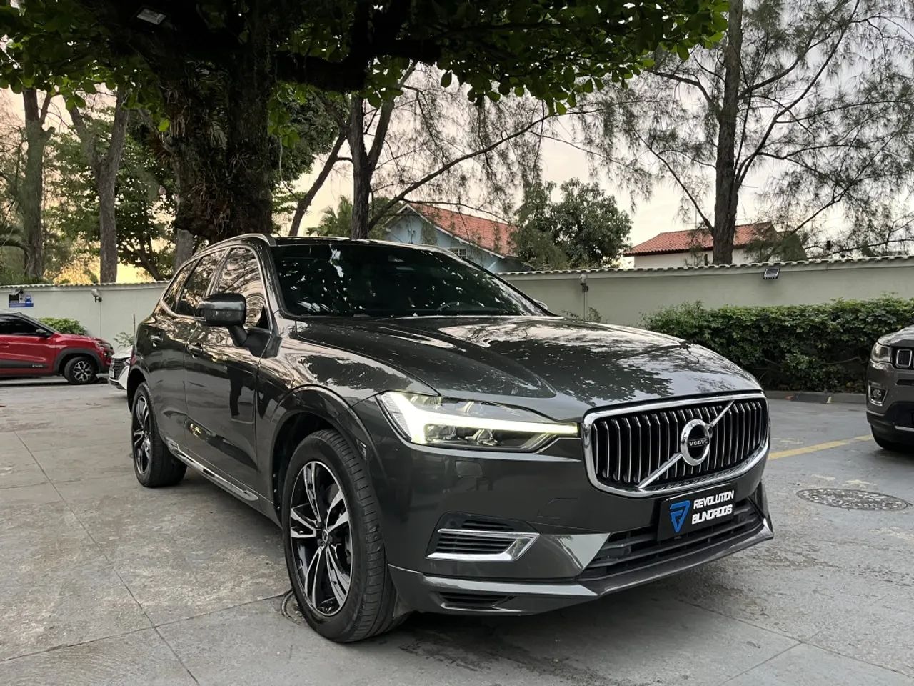 Volvo Xc60 XC 60 T-8 HÍBRIDO MOMENTUM 2.0 5P 2021