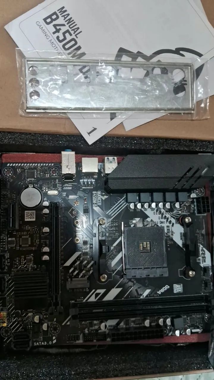 Vendo placa mãe b450M