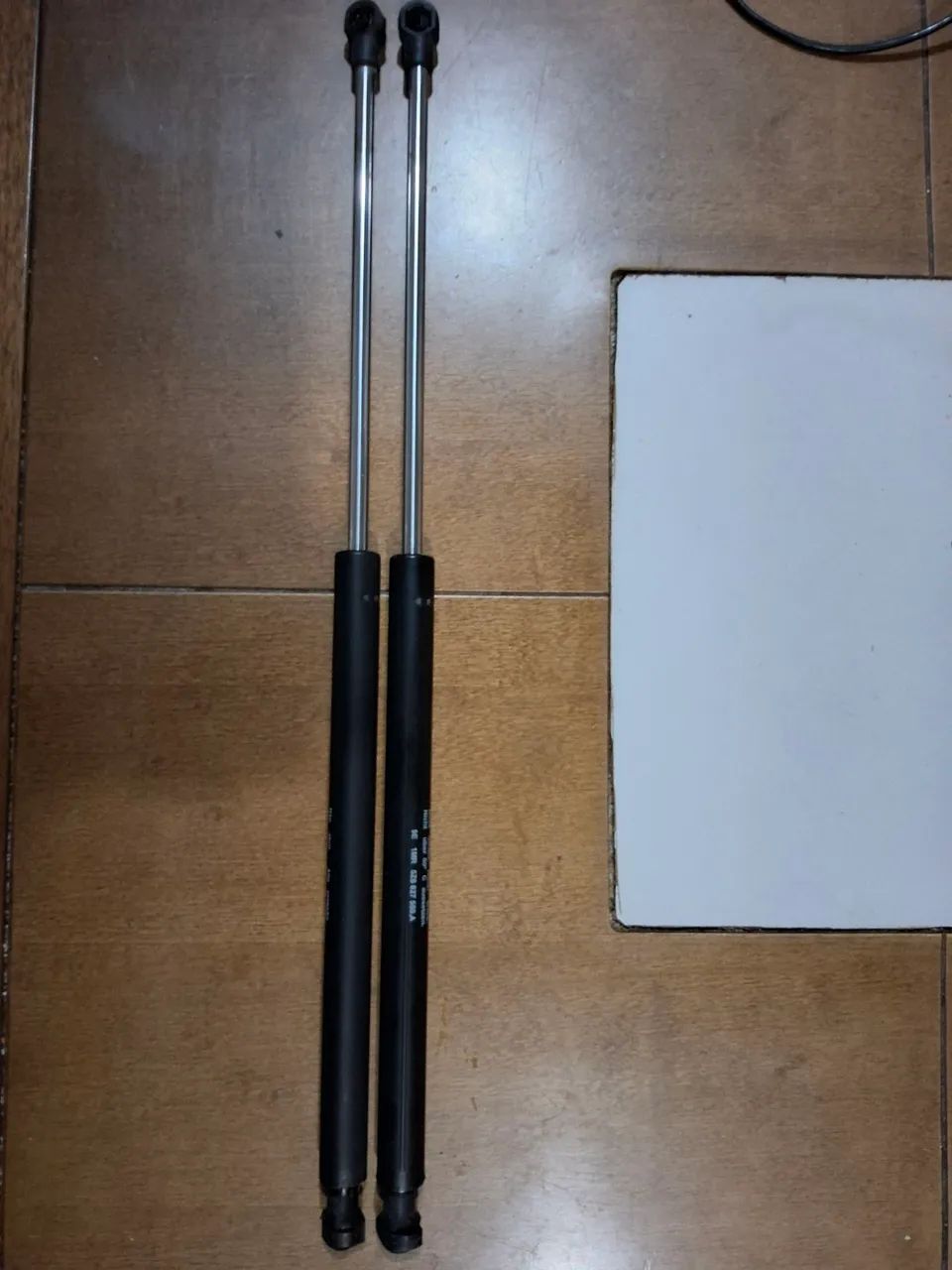 Trunk Damper65204105286915120