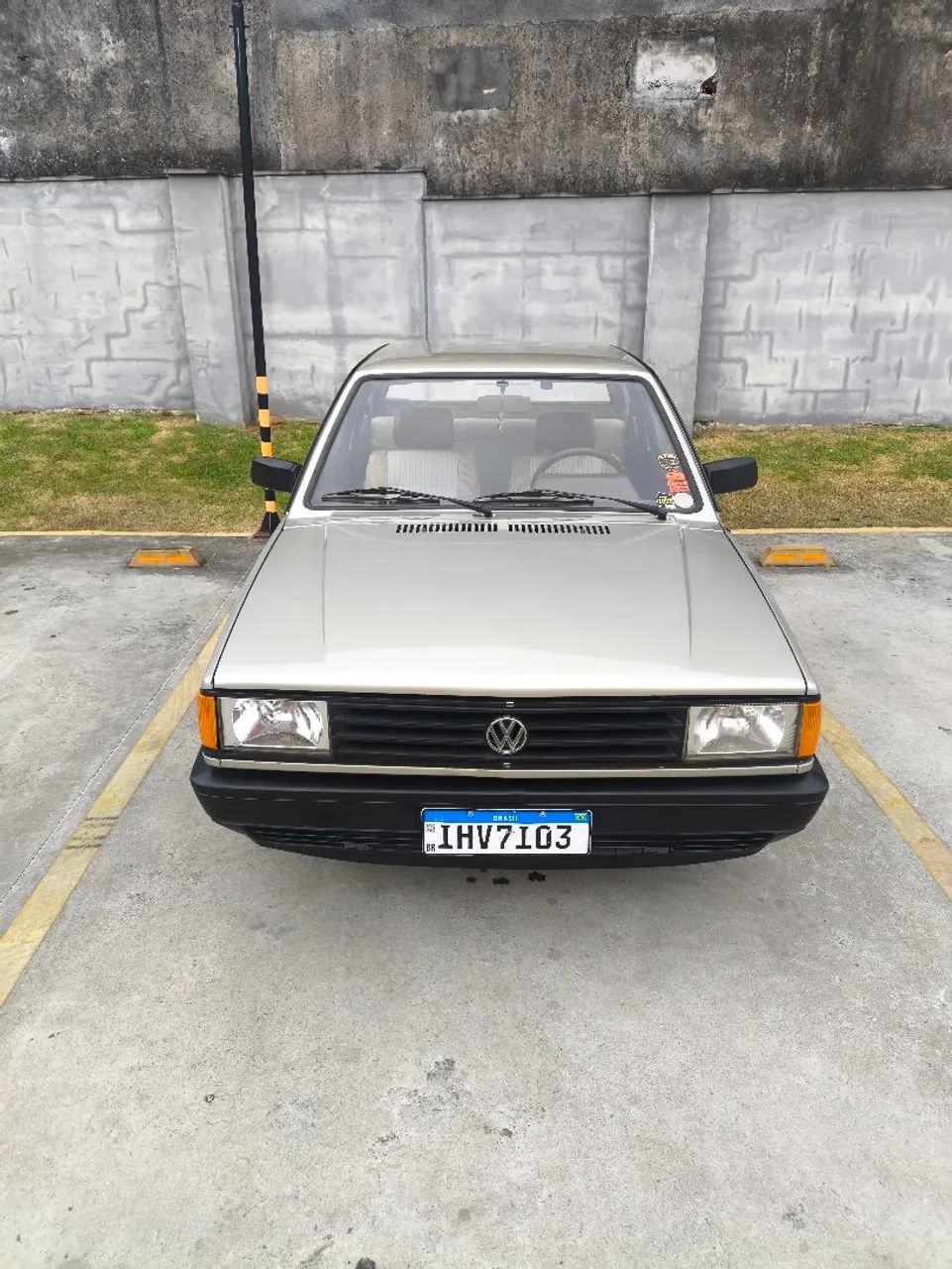 Volkswagen Voyage C/cl/fox 1.6 (álcool) 1989