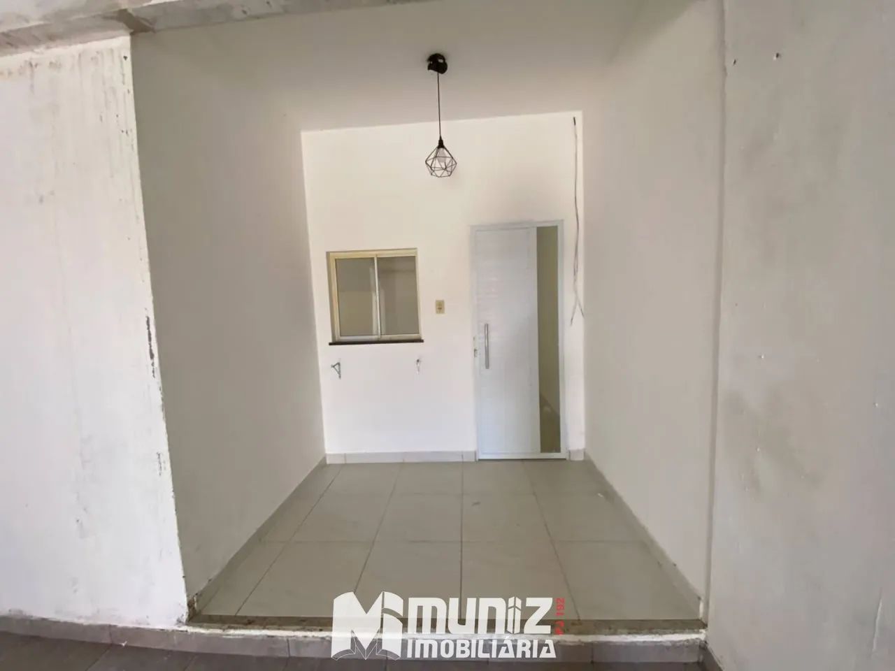 Casa Para Alugar com 3 quartos no bairro Aruana em Aracaju - Foto 2