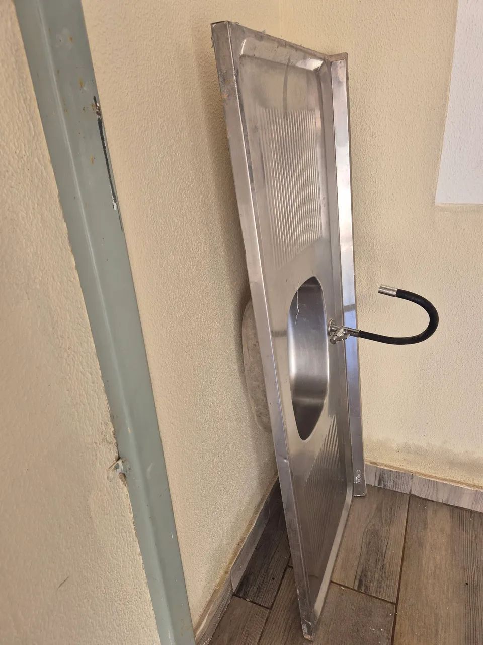 Pia inox com torneira - Foto 2