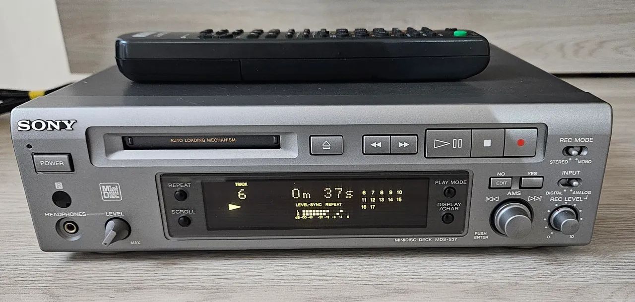 ソニー MDレコーダー MDS‐S37 Md Minidisc Sony MDS-S37 - Muito Novo!!! - Aparelhos de Som