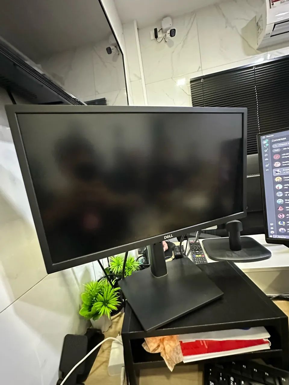 Monitor Dell pouquíssimo utilizado  - Foto 3