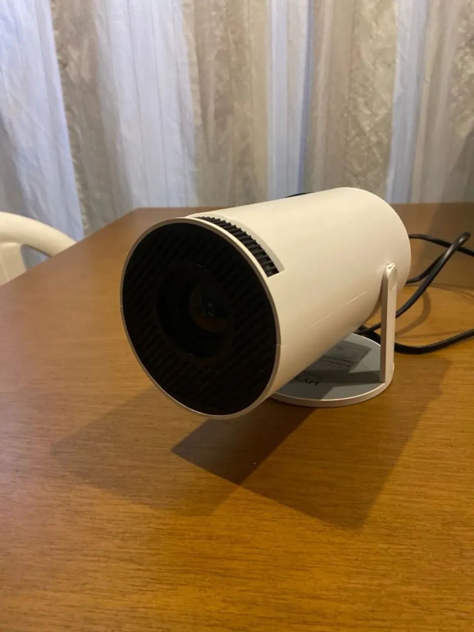 Projetor 4K HY300 Magcubic | Pouquíssimo uso