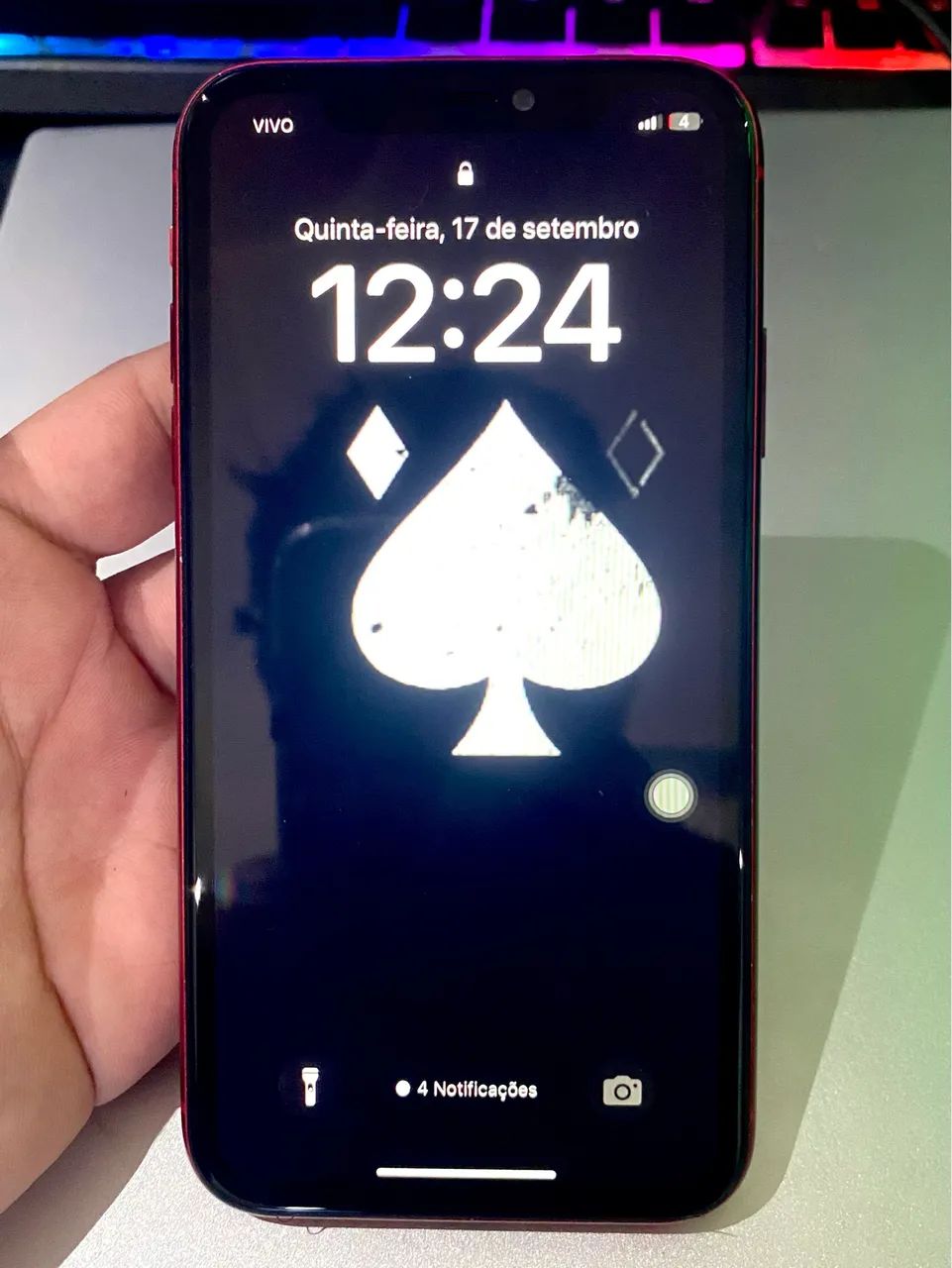 IPHONE 11