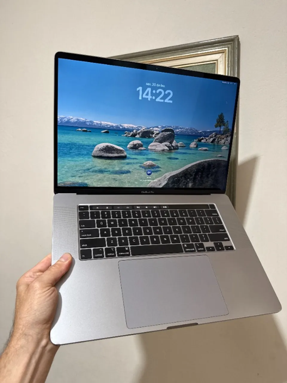 Macbook neo 8gb / 512gb touch id novo lacrado LOJA FÍSICA 1 ano de