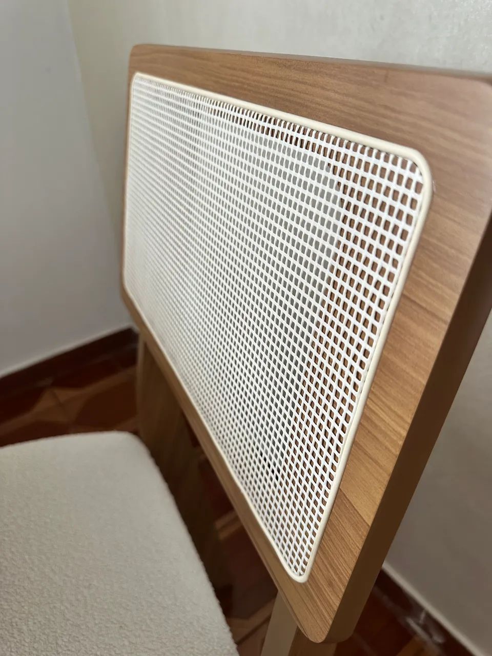 Conjunto mesa de jantar com 4 lugares (montada) - Foto 4