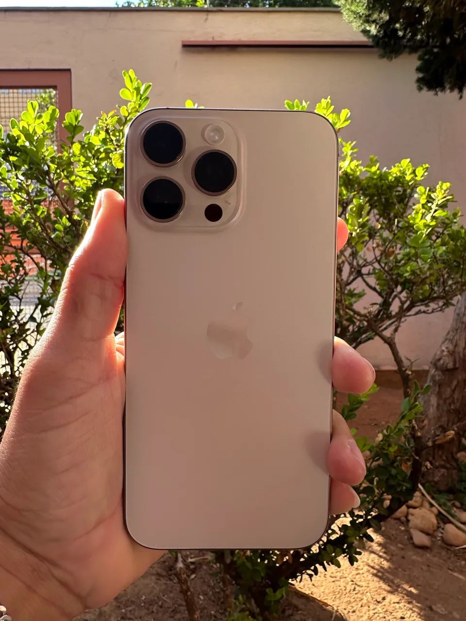 Vendo iPhone 16 pro Max  - Foto 4