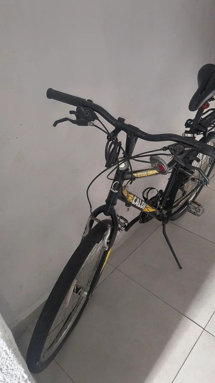? Bicicleta Caloi aro 26 com bagageiro  - Foto 2