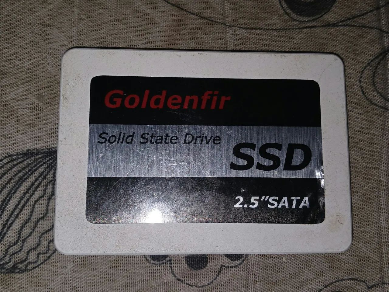 SSD Goldenfir T650 Branco 512GB SATA - Bom Estado
