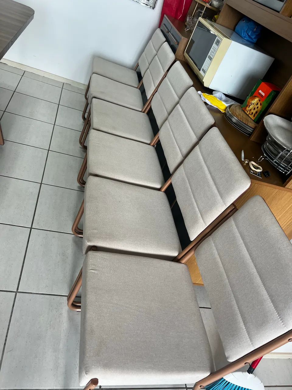 Conjunto de mesa 6 cadeiras  - Foto 2