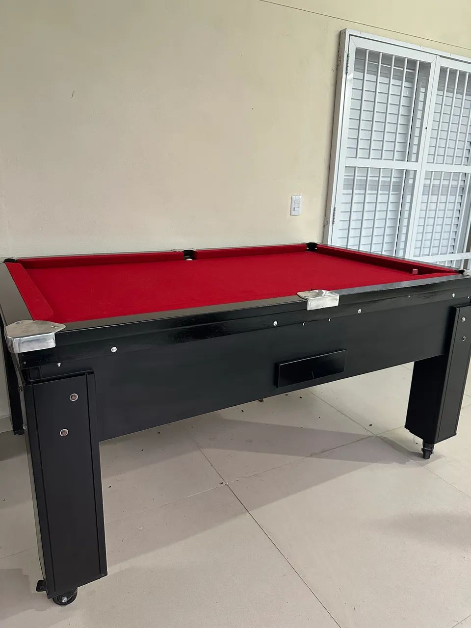 Mesa de Sinuca Profissional Preta Completa (Pouco Uso)