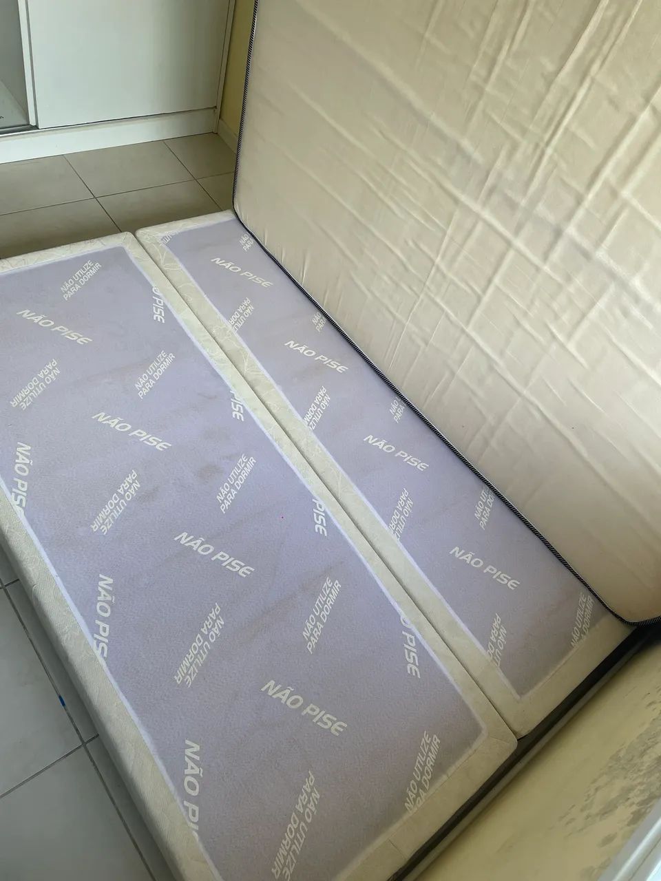 Cama box bipartida queen com colchão - Foto 2