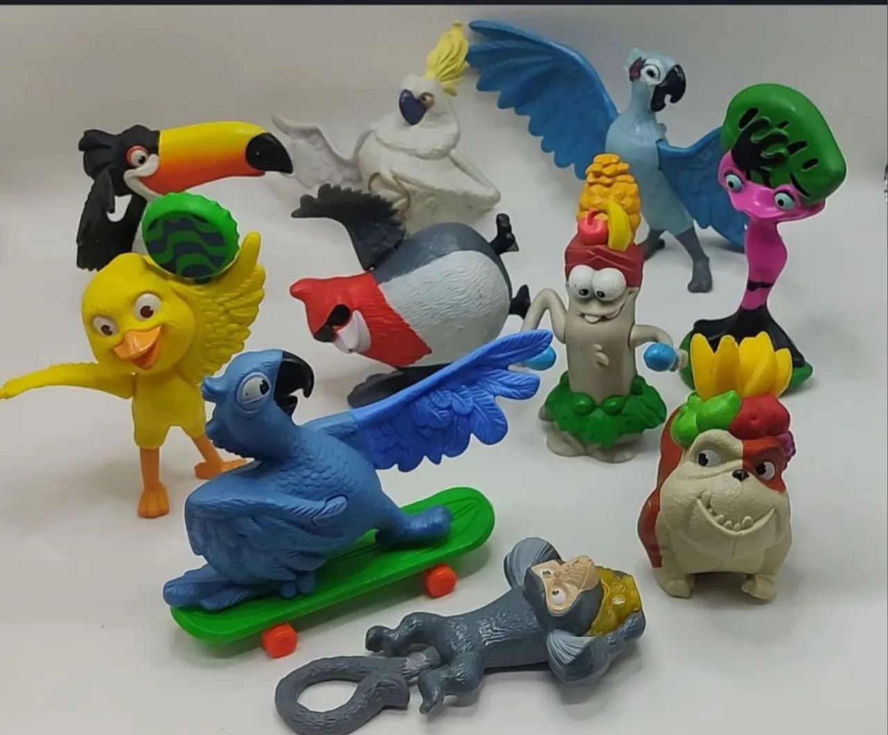 Lote miniatura do filme Rio McDonald's 