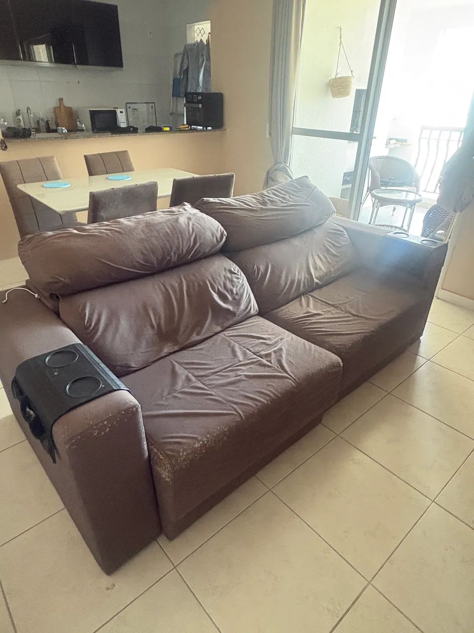 Sofá 4 lugares Semi novo