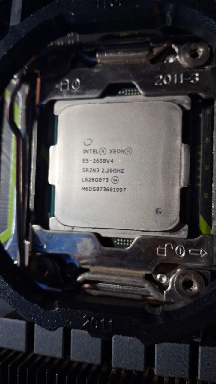 Vendo Processador Xeon E5-2650 v4  - Foto 2