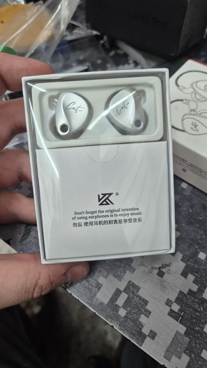 Fone de ouvido com fio Kz-Castor novo - Foto 2