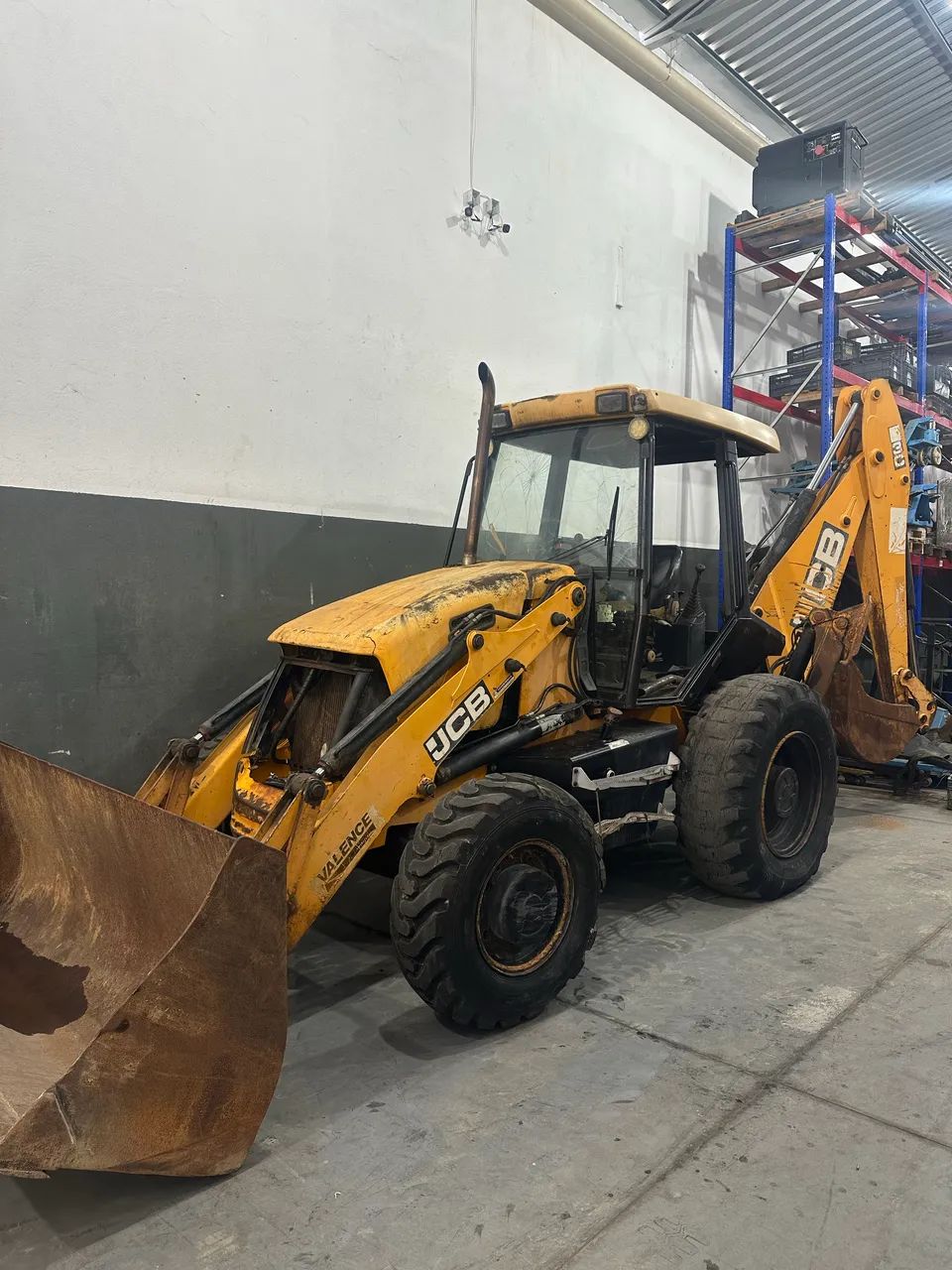 RETROESCAVADEIRA JCB 3C - Foto 2