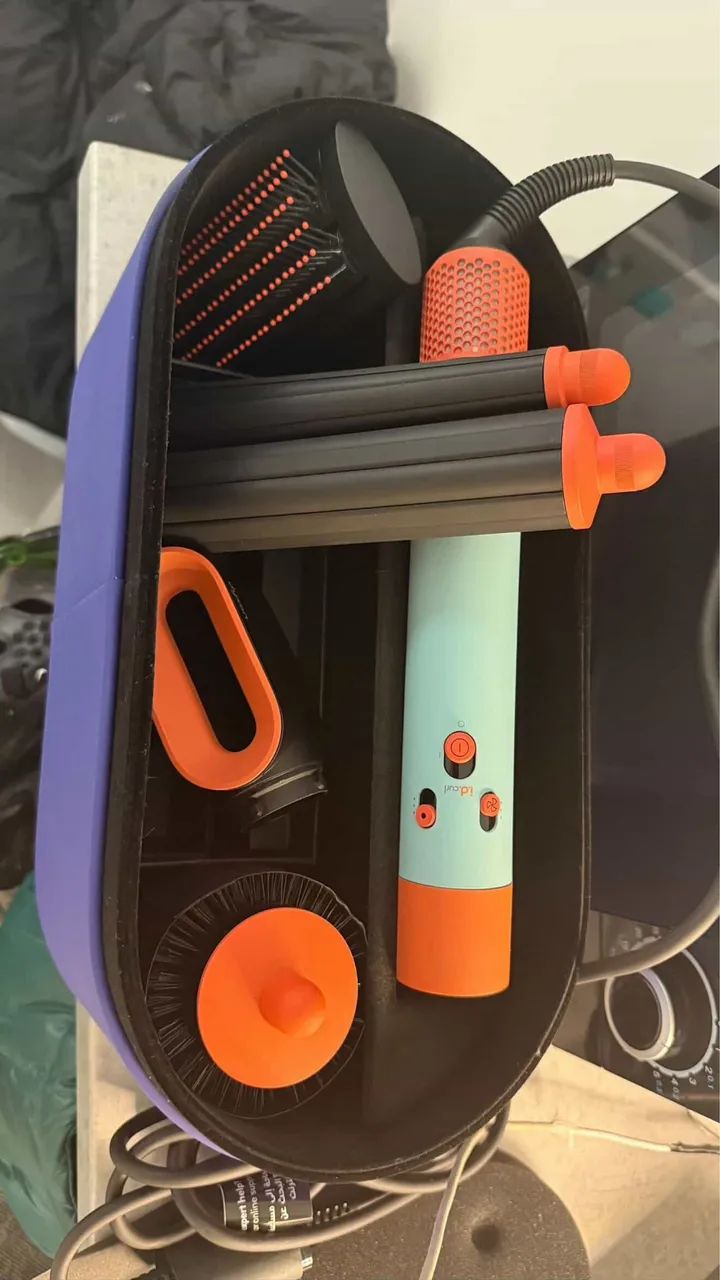 Dyson airwrap
