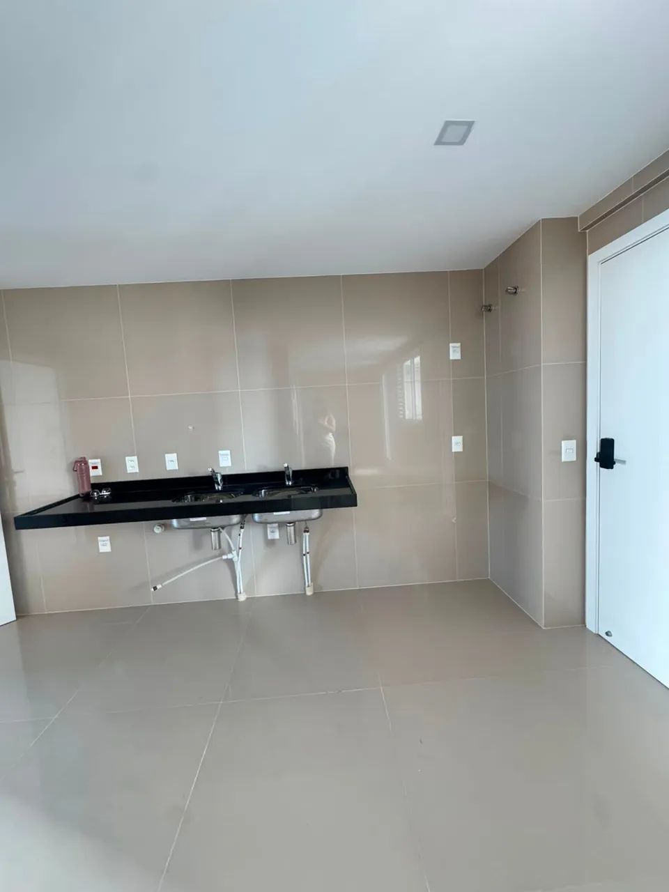 VENDO APARTAMENTO EDIFICIO AL MARE - Foto 5