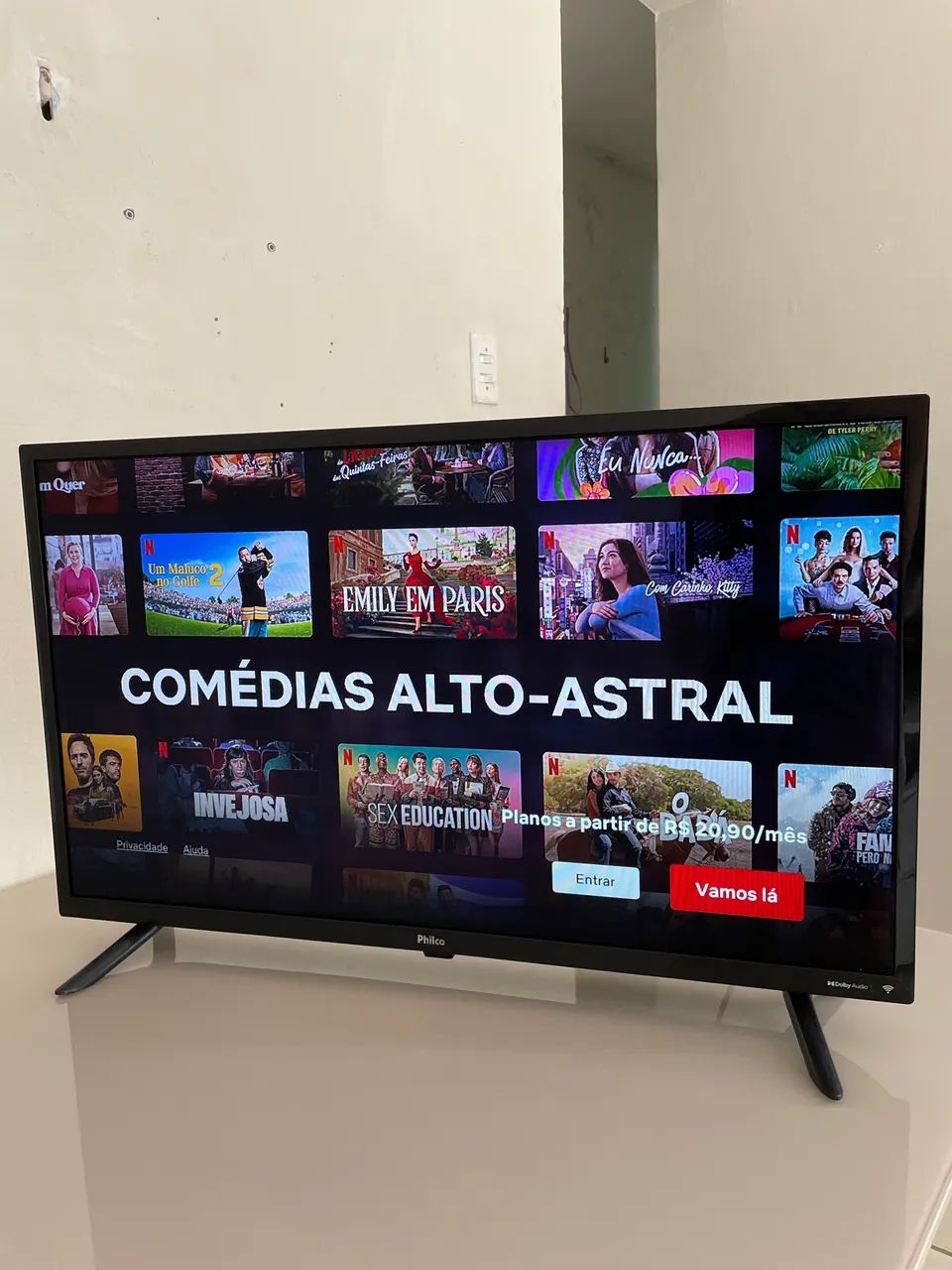 Tv Smart 32 Polegadas Philco - Muito Nova - Foto 2