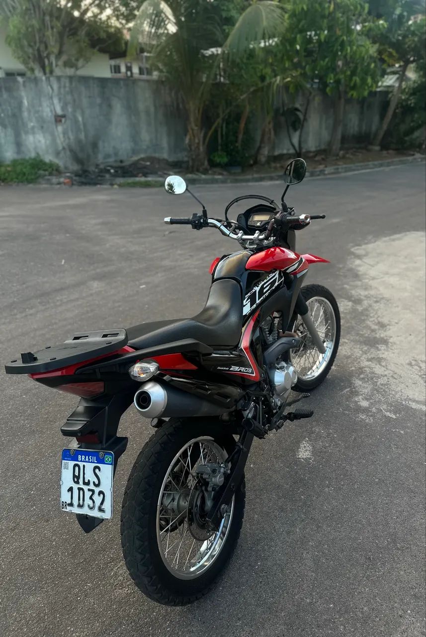 Honda Bros 2020 Vermelha