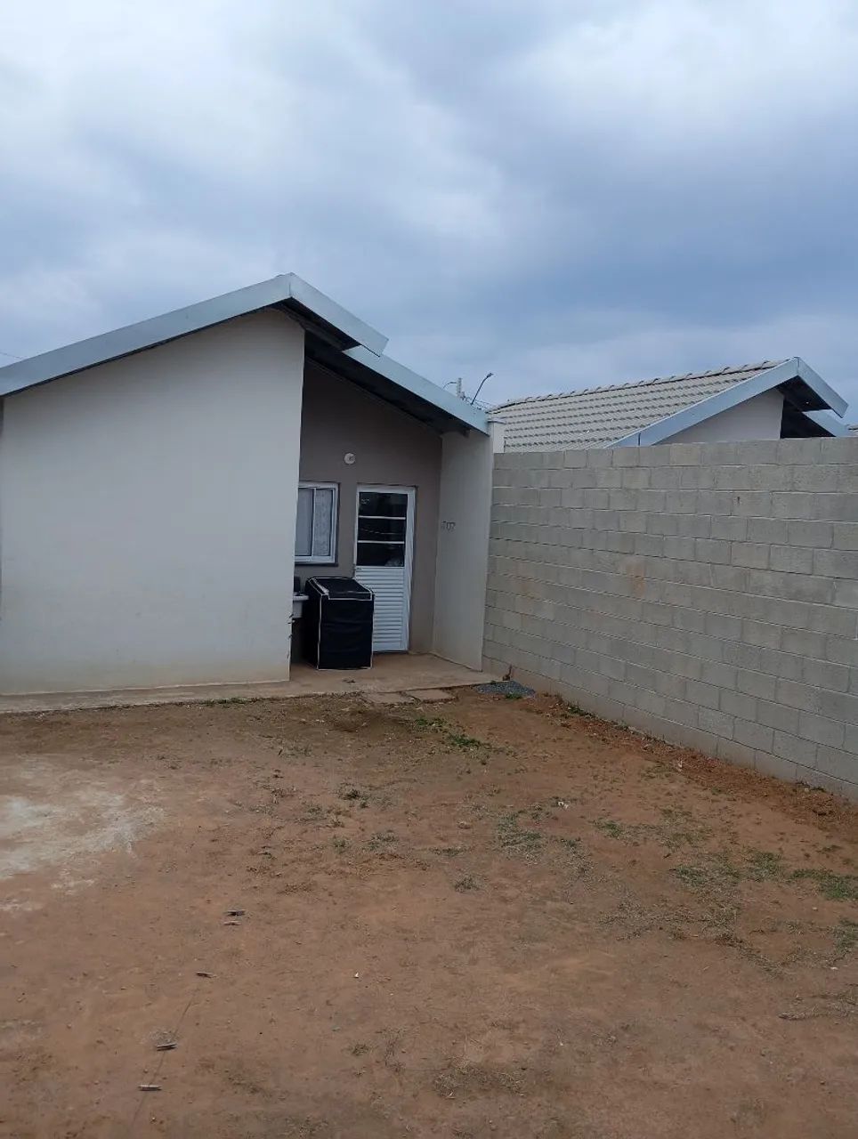 Alugo Casa em Pindamanhangaba pela Imobiliária  - Foto 2