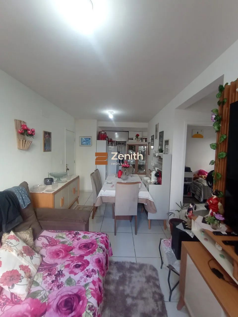 Apartamento com 2 quartos - Bairro Santa Edwiges