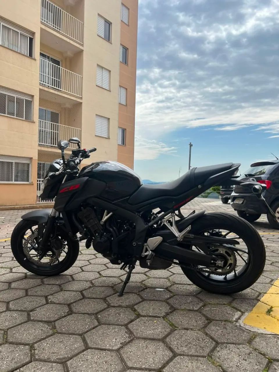 Honda CB 650F - Foto 3
