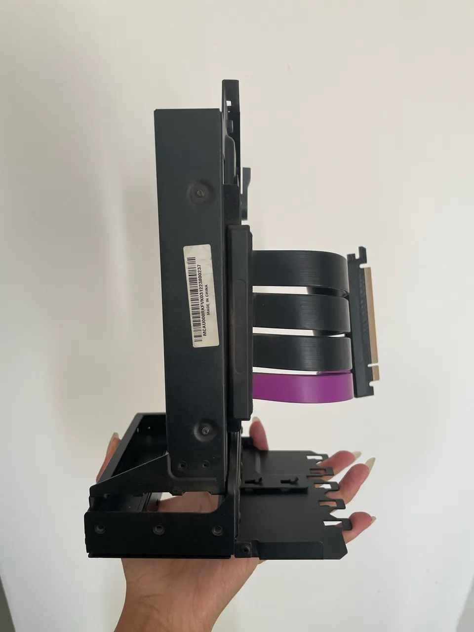 Suporte para Placa de Vídeo Vertical Cooler Master V3 - Foto 4