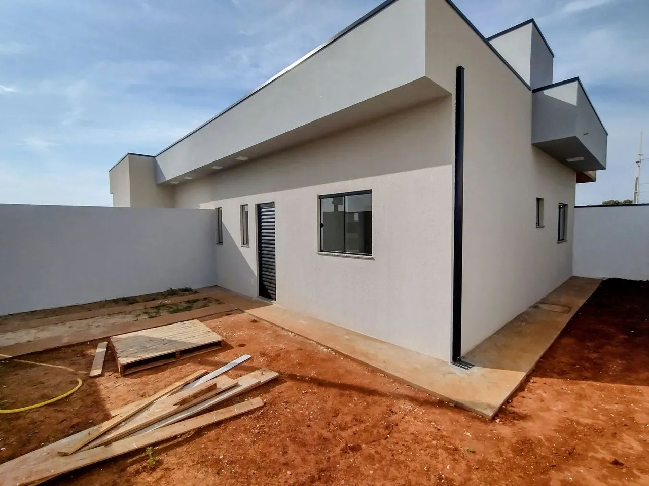 Vende-se Casa em Carlopolis PR - Foto 2