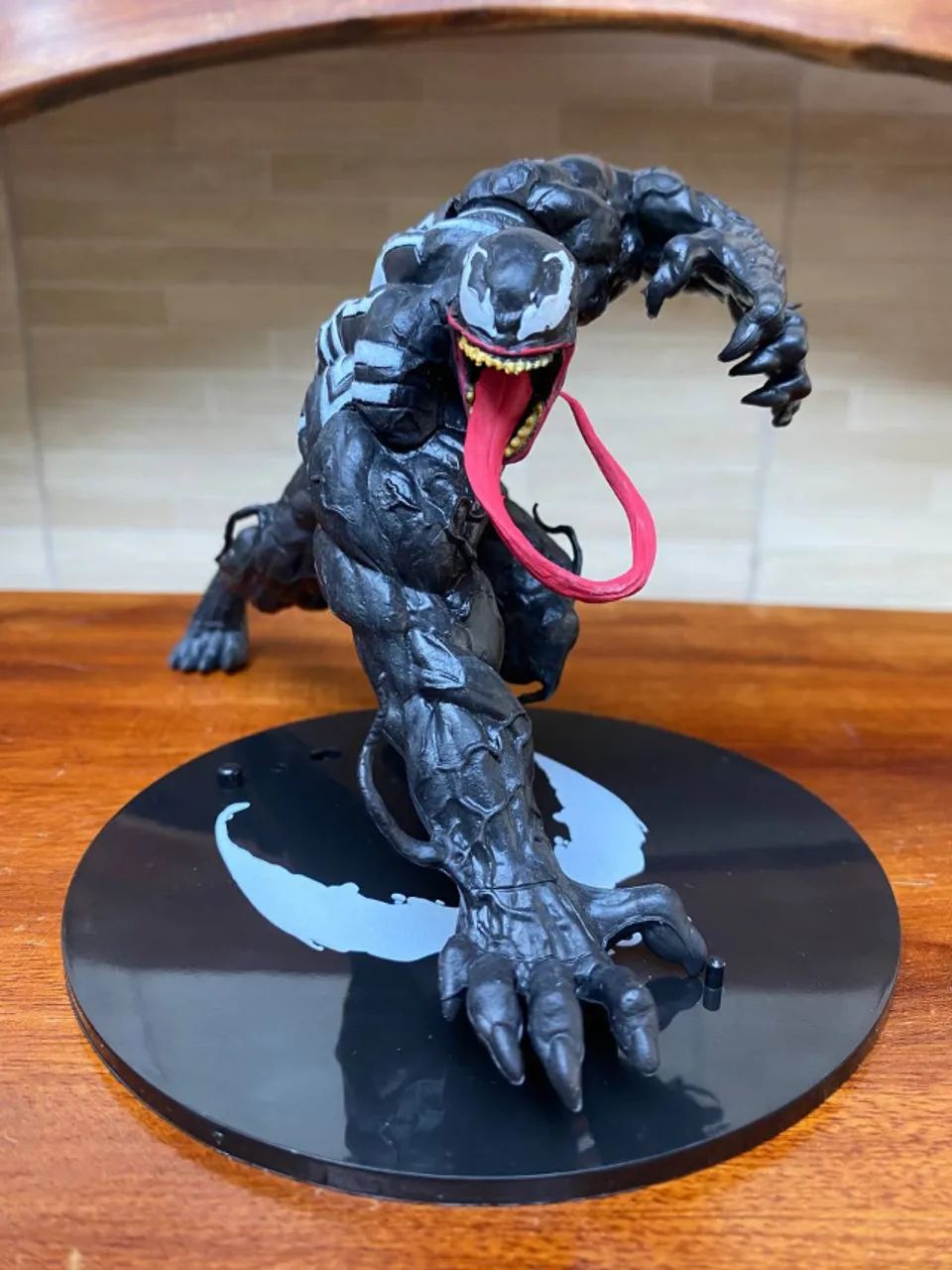 Action Figure Marvel - Venom 15cm - Foto 4