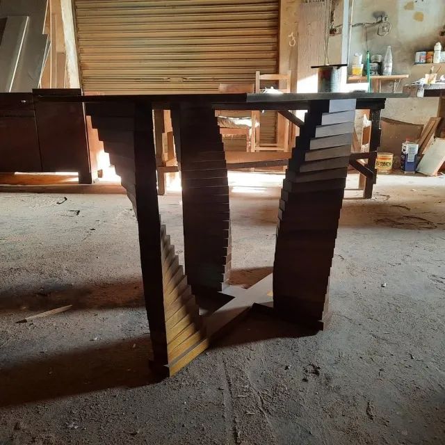 Pé de Mesa De Madeira Imbuia - Foto 3