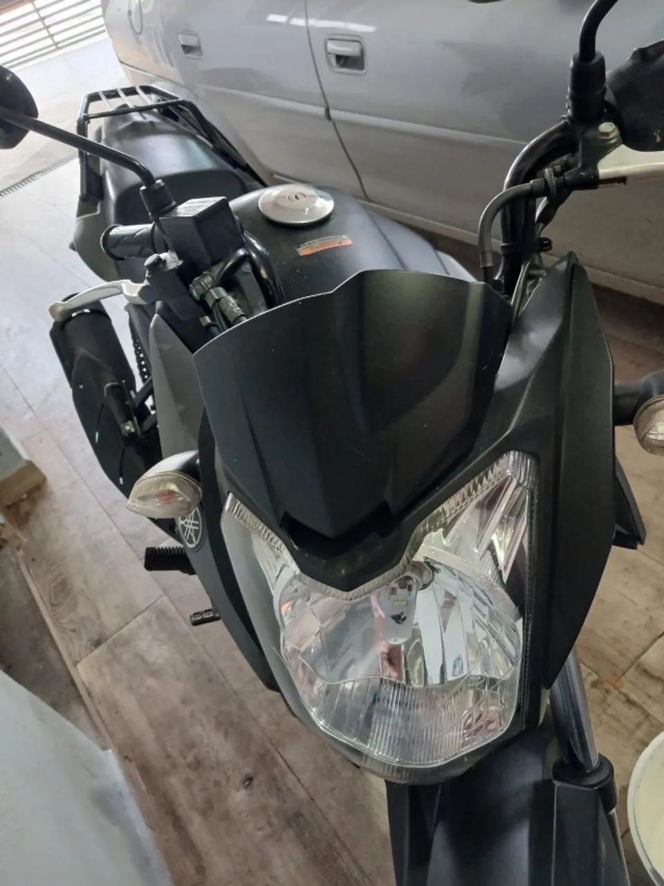 Vendo e aceito troca por carro de valor maior