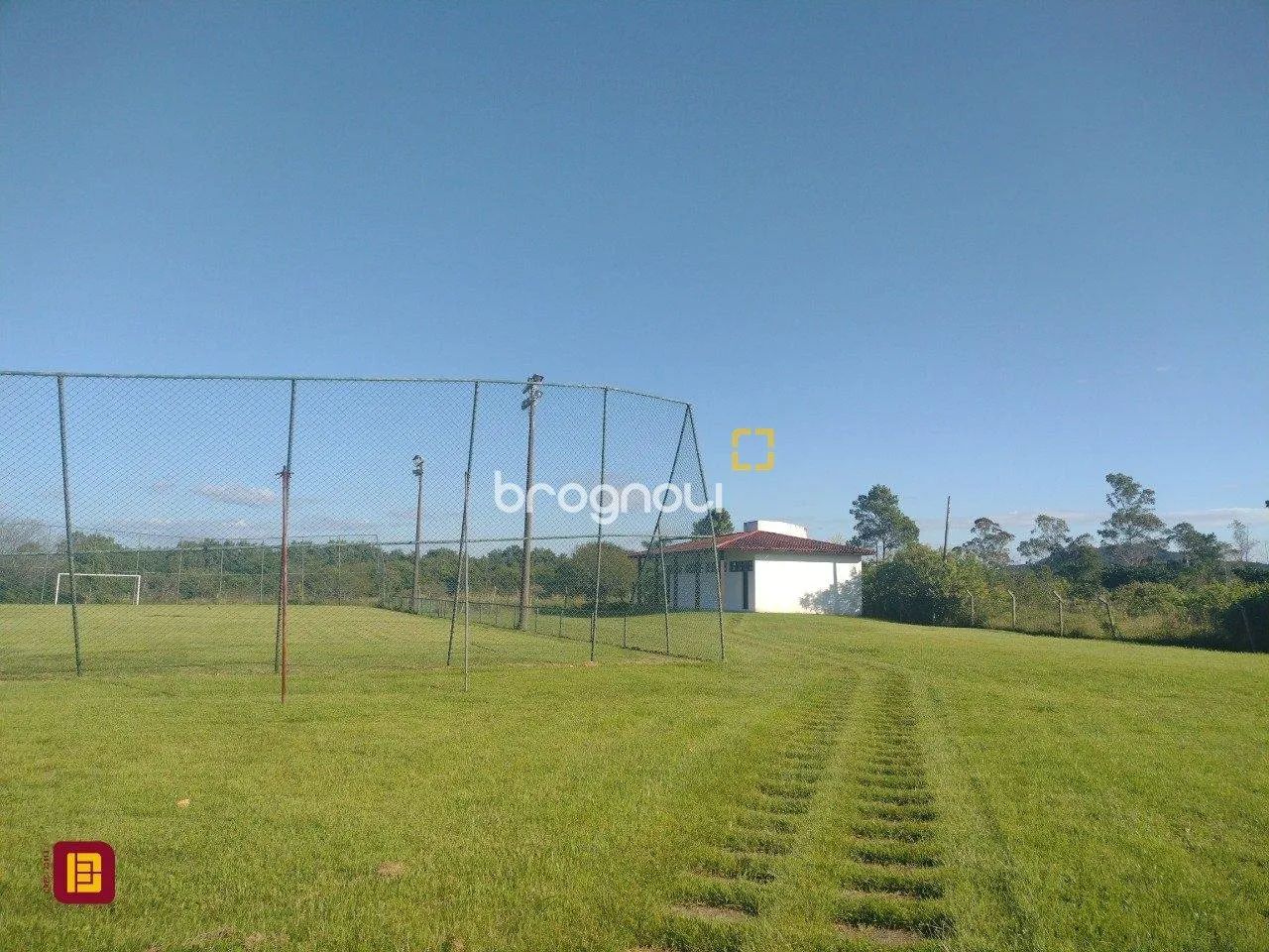 Casa muito bem localizada na SC 401 - Foto 3
