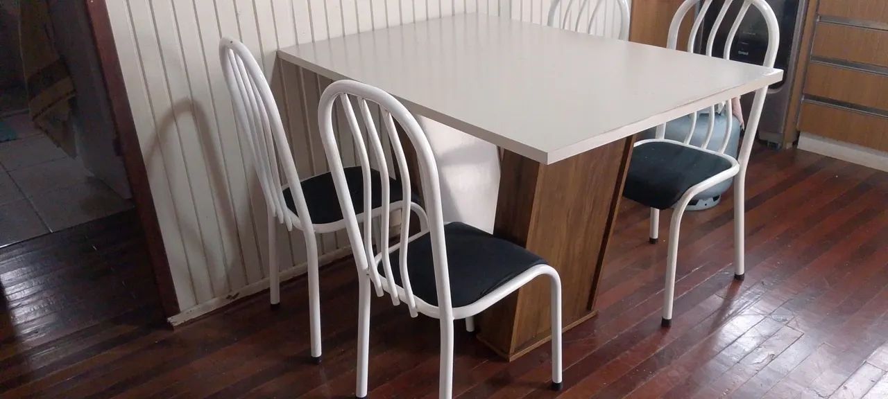 Mesa elegante e barata R$ 350 - Foto 4