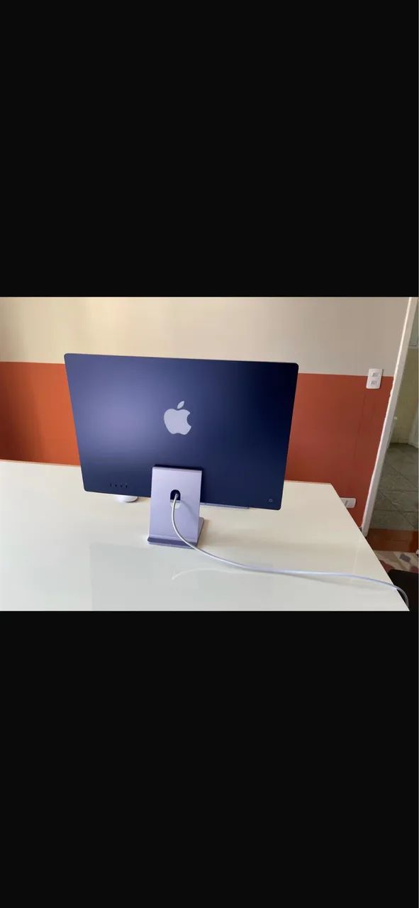 iMac 24