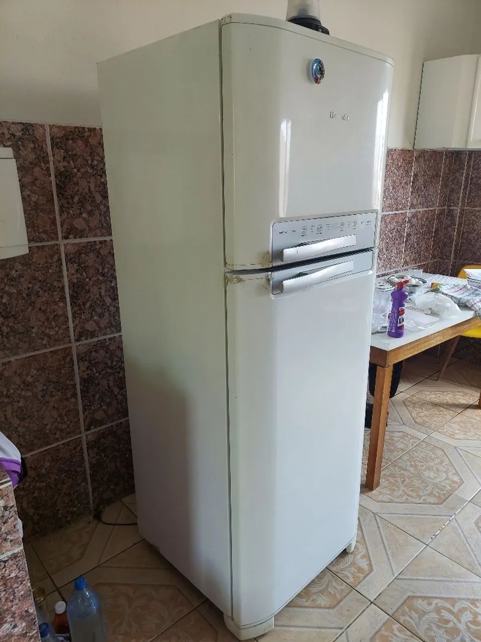 Geladeira com defeito - Foto 4