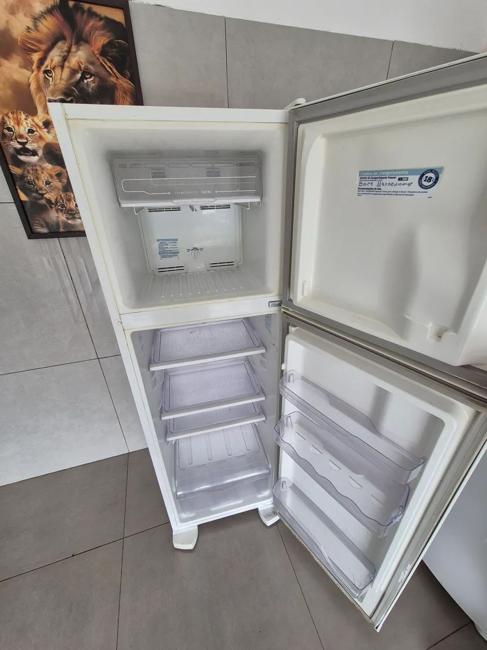 Geladeira semi nova - Foto 2