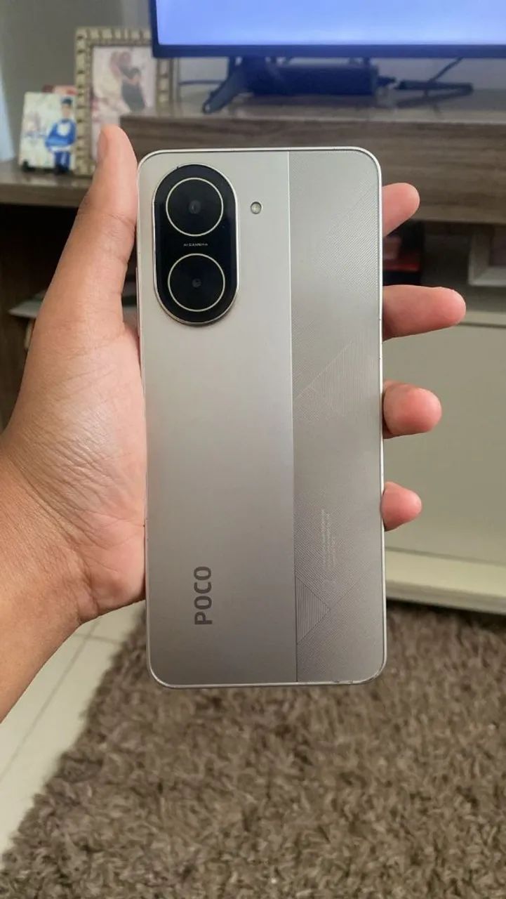 Troco poco c71 em iPhone 11 - Foto 3