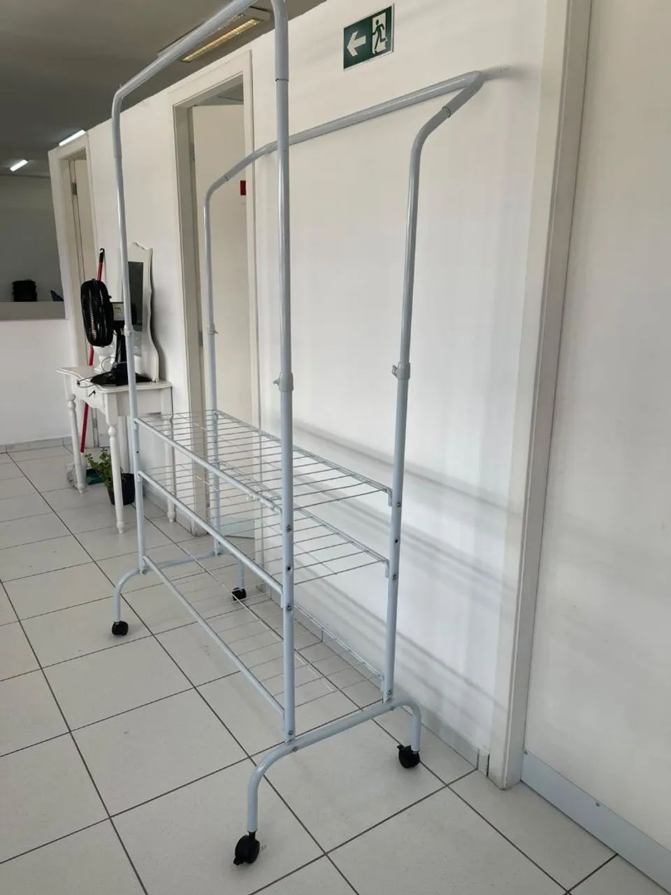 ARARÁ DE ROUPAS - Foto 3