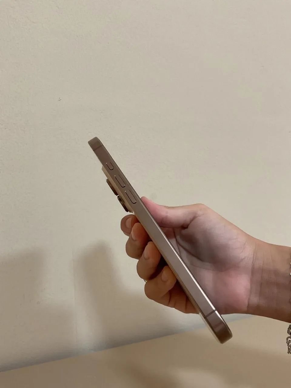 iPhone 16 pro max  - Foto 4