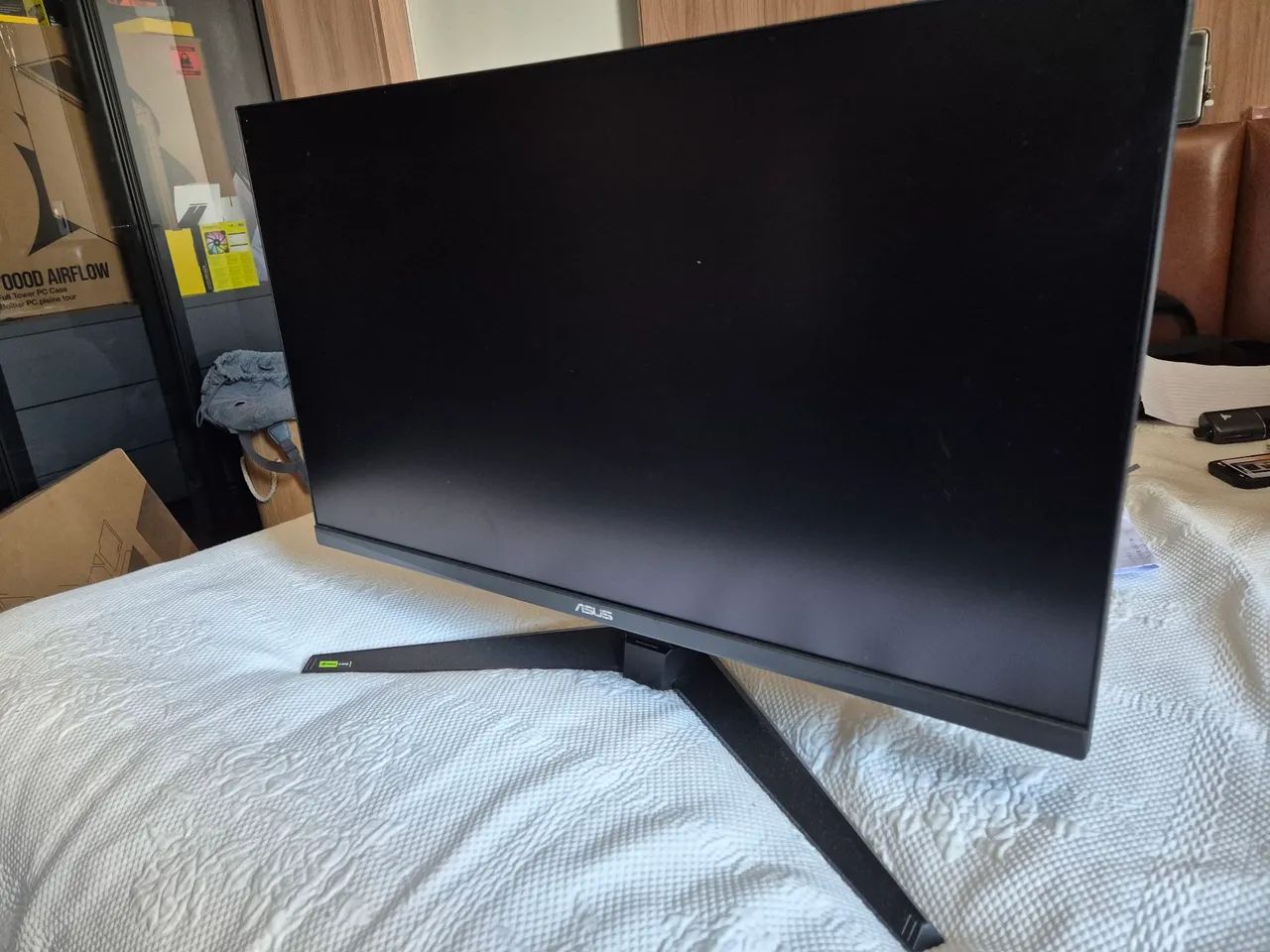Asus TUF 27' QHD 200hz IPS - Foto 2