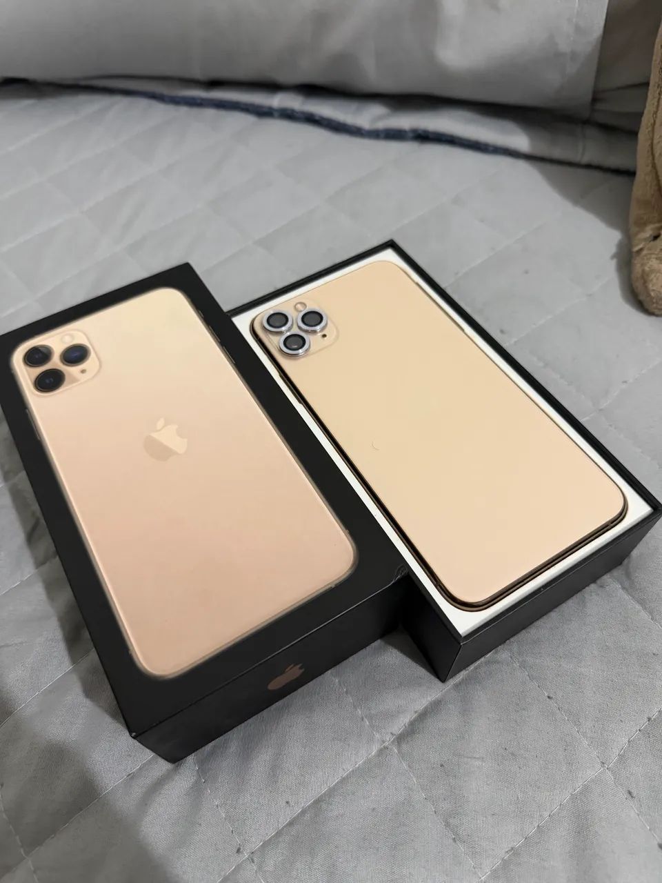 iPhone 11 Pro Max ゴールド 64GB 本体 iPhone 11 Pro Max 64GB GOLD (seminovo) – LS