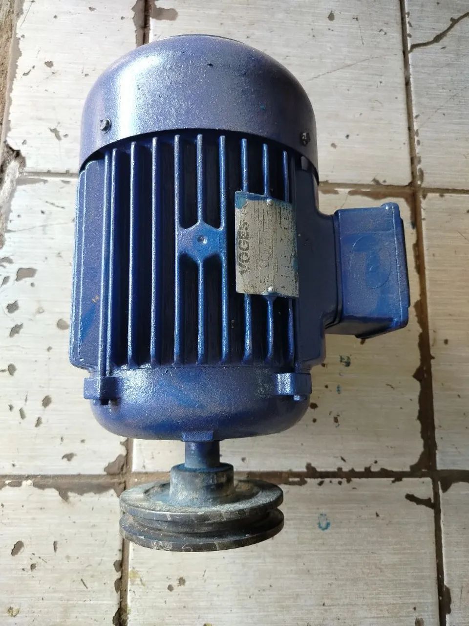 Motor Voges 5cv 2polos alta rotaca - Foto 2
