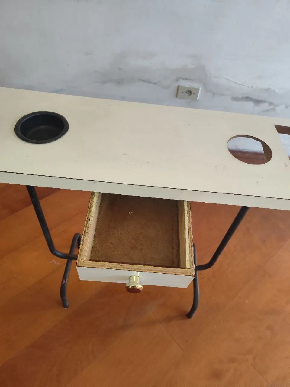 Mesa de manicure  - Foto 3